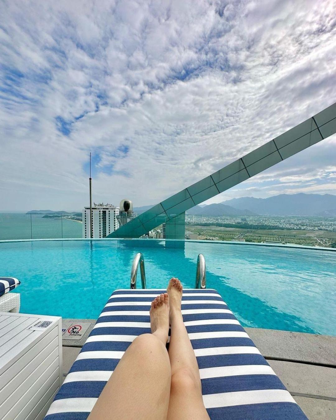 Panorama Luxury Beach Nha Trang Hotel Buitenkant foto